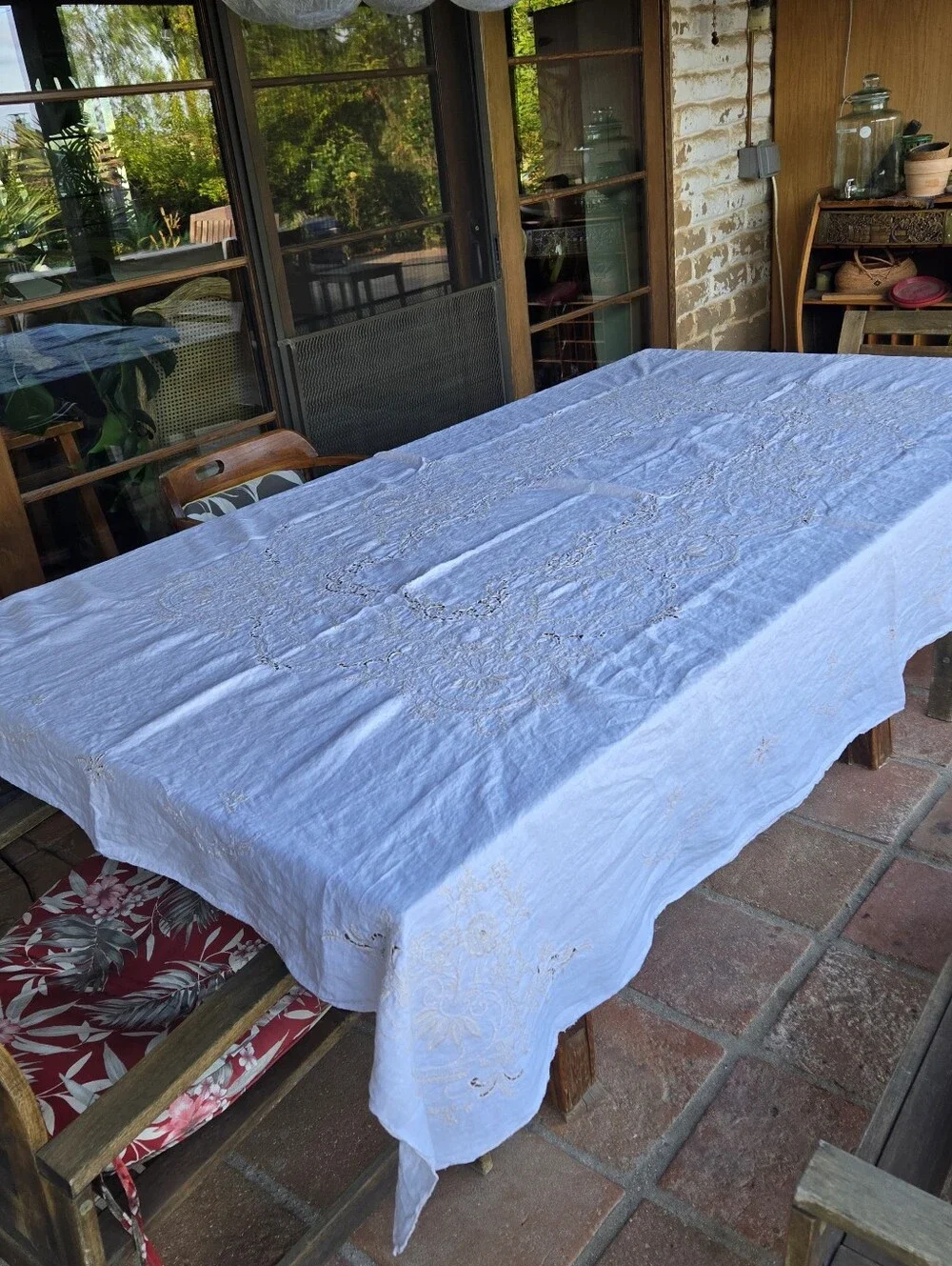 Vintage Linen Rectangular Tablecloth Delicate Embroidery Cutwork 94